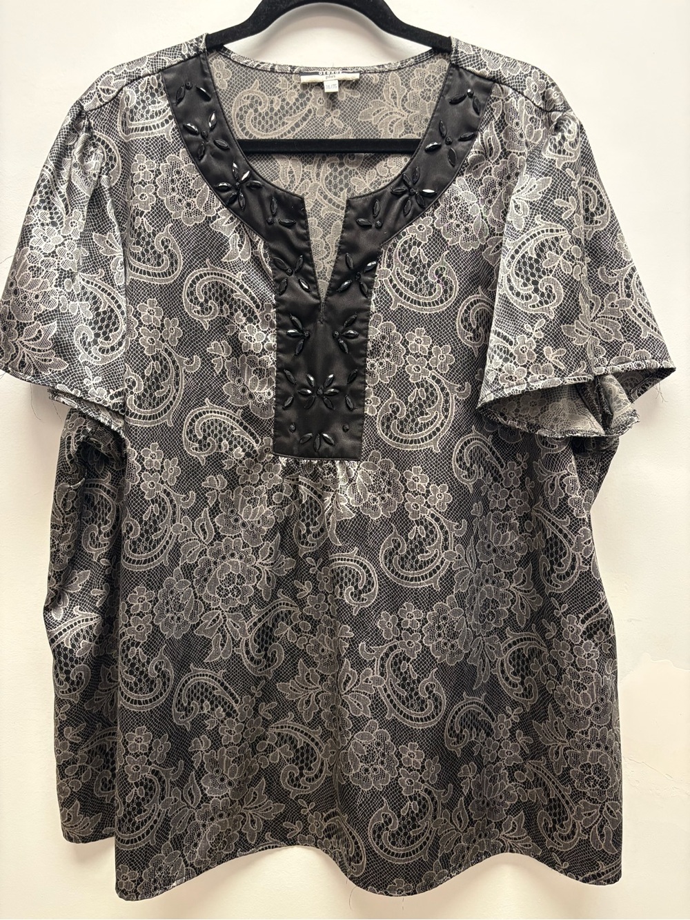 4 for $25 🖤 George Plus Lace Print Top Size 3X 🖤